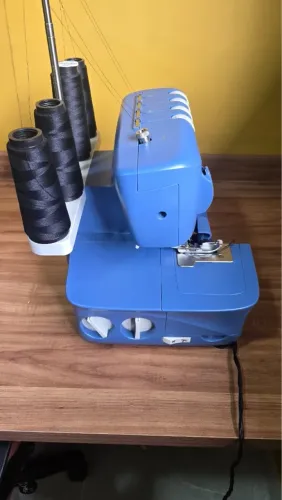 Overloque Doméstica Azul Singer S0235
