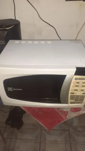 Micro-ondas seminovo
