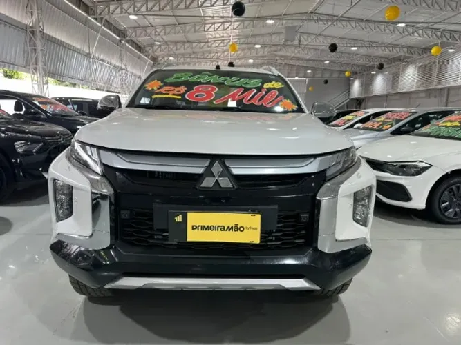 Mitsubishi L200 Triton Sport HPE-S 2.4 CD Dies. AUT 2025