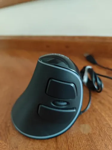 Mouse Ergonômico Vertical - Conforto e Saúde no Trabalho