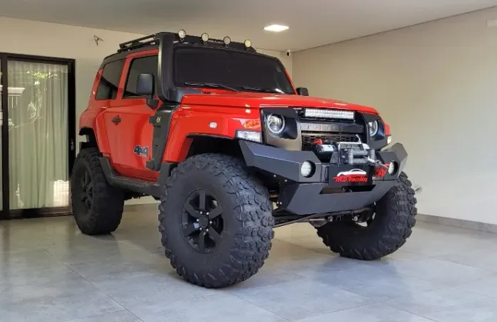 Troller T4 XLT 2015 3.2 Diesel 4x4 Muitos Acessorios