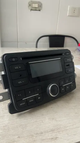 rádio cd player sandero 07 a 14