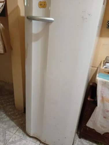 Geladeira eletrolux