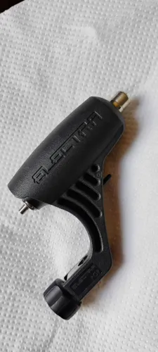 Vendo Máquina de tatuagem Rotativa Electra Pop , máquina rotativa X13 , fonte e adaptador