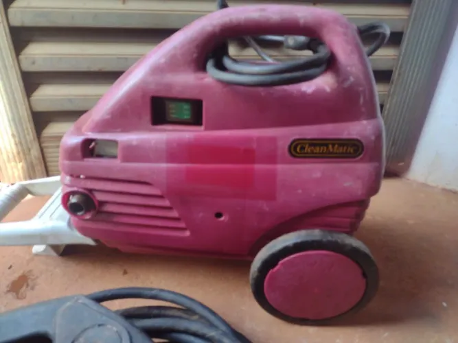 Lavadora de Alta Pressão CleanMatic