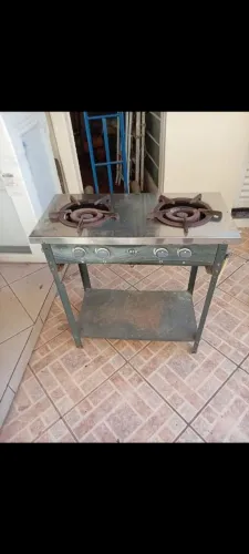 Vendo fogão industrial marca layr duas bocas