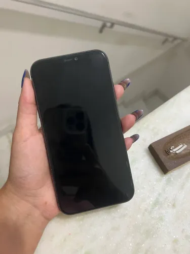 IPHONE 11 64GB