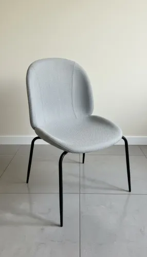 Cadeira Cinza