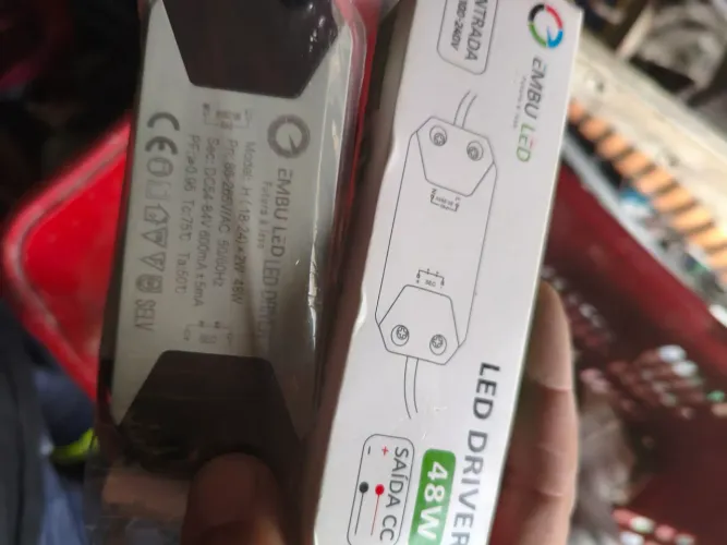 Fonte e driver pra lâmpada e fita de led