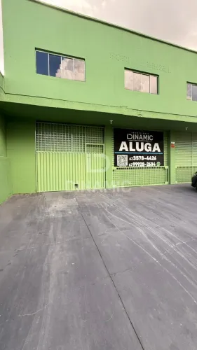 Galpão comercial para locação na Av. Vieira Santos - com mezanino - Goiânia.