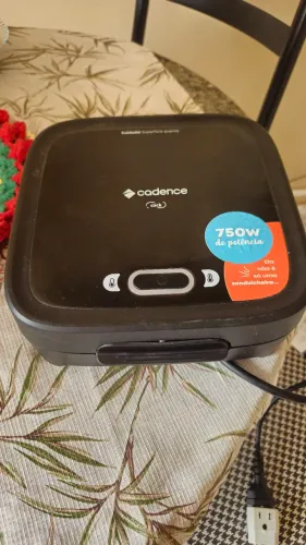 Grill Sanduicheira Cadence click 127v