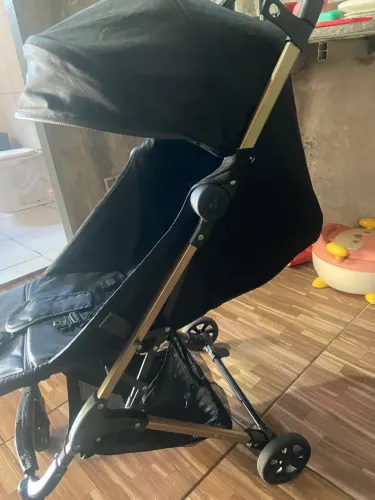 Vendo carrinho de passeio em perfeito estado