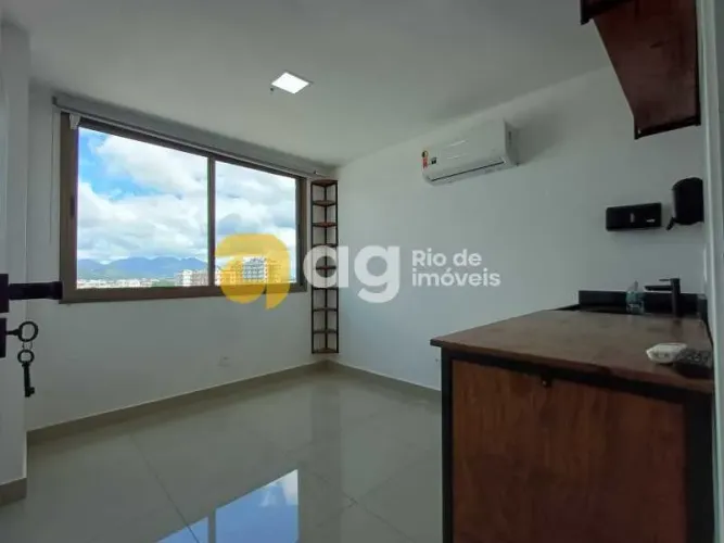 Sala : / Comercial / Madureira
