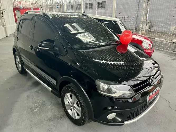 Volkswagen Crossfox 1.6 MI Total Flex 8V 5P 2011