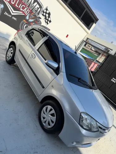 Toyota Etios X 1.3 Flex 16V 5P Mec. 2017