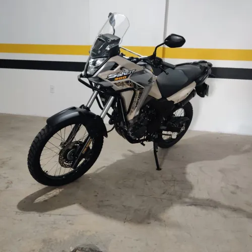 XRE 300 SAHARA ADVENTURE ANO 2025/2025 ÚNICO DONO Manual Chave Reserva