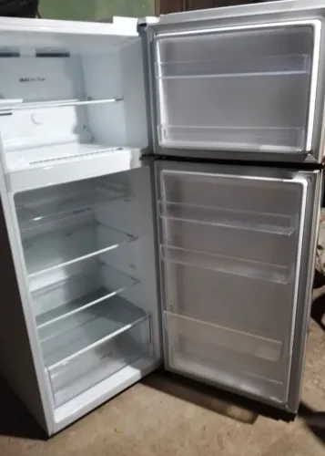 VENDO GELADEIRA LG FROST FREE DUPLEX INVERTER 375 LITROS, GELADEIRA ESTÁ NOVA, NÃO FAÇO .
