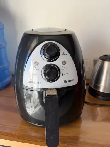 VENDO Fritadeira Elétrica Air Fryer Mondial Family AF-30 3,5L Preta