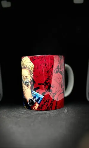 Caneca jujutsu kaisen personagem nanami 