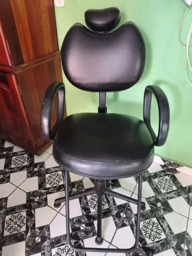 Cadeira reclinável para cílios e sobrancelhas 
