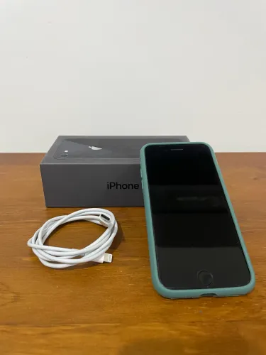 iPhone 8 - 64gb - com caixa - único dono