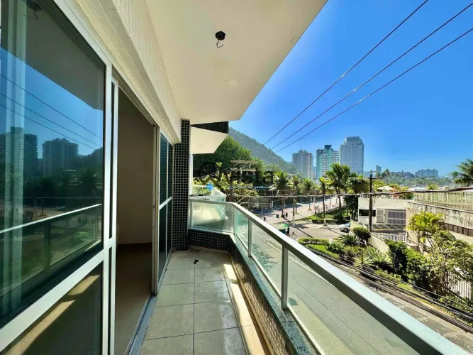 Apartamento à Venda na Pitangueiras no Guarujá | QVista Inteligência Imobiliária Guarujá