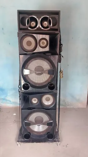Vendo linda caixa de som da Sony