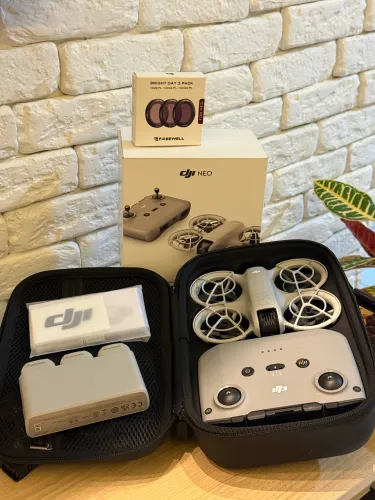 DRONE DJI NEO FLY MORE COMBO