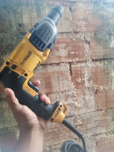 Martelete e furadeira. pra vender rapido 250