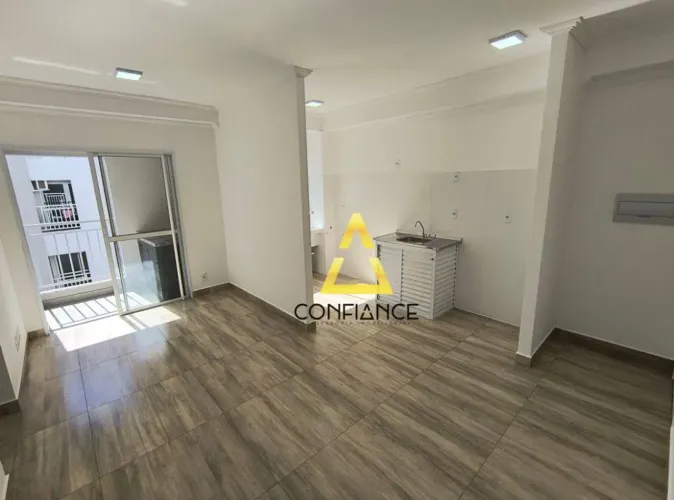 Apartamento com 2 dormitórios para alugar, 49 m² por R$ 1.930/mês - Loteamento Santo Antôn