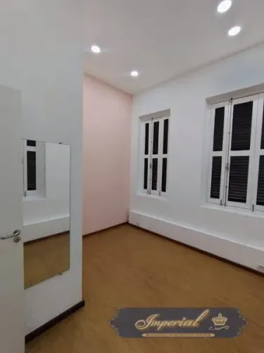 Sala- Petrópolis, Centro
