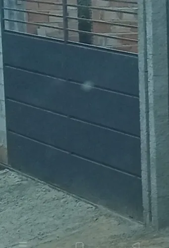 Portão de garagem 310/220 chapa 18 novo sem uso