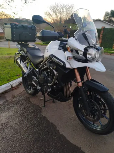 Tiger 1200 baixo km