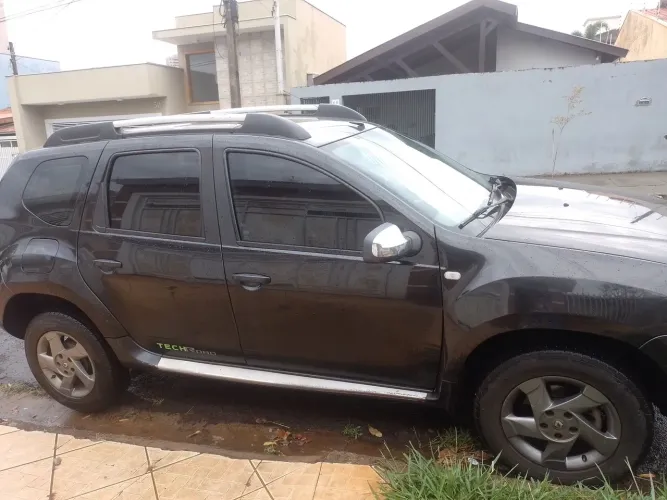 Renault Duster Dynamique 2.0 Hi-flex 16V Aut. 2014