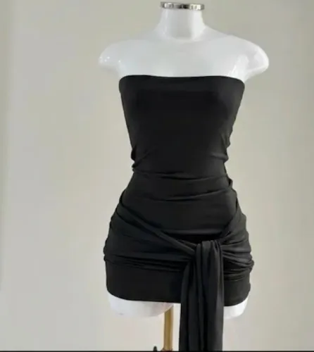 Vestido curto feminino novo 