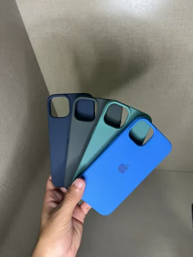 Capinhas de iPhone do XR ao 17 Pro Max