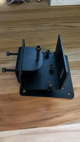 1 suporte vesa compatível com cockpit de perfil de alumínio