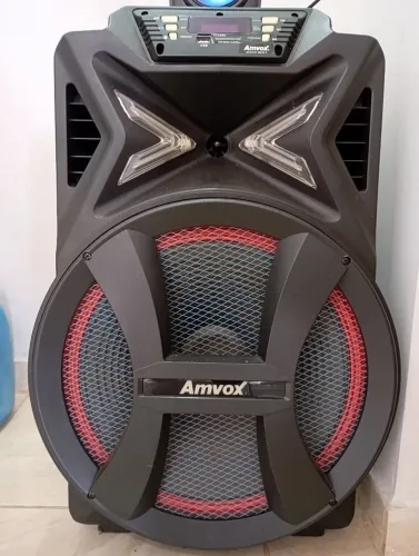 Caixa de som amplificada Amvox
