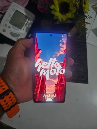 Moto edge 40