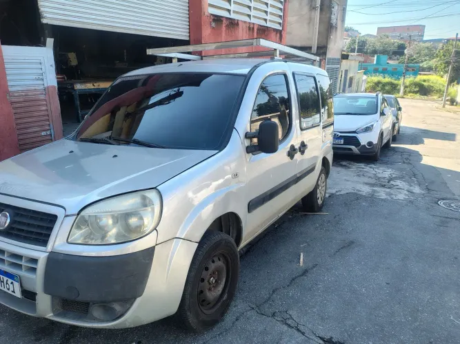 Fiat Doblo Essence 1.8 Flex 16V 5P 2013