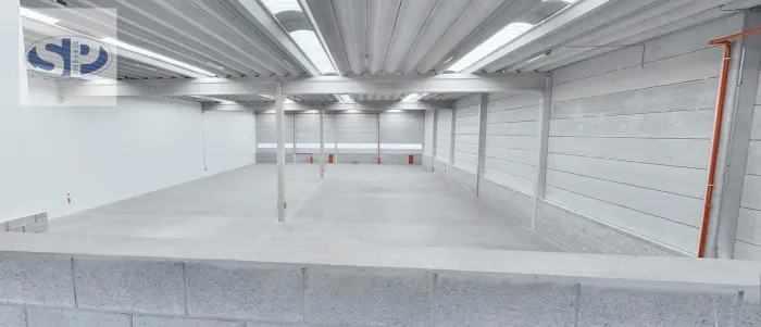 Galpão para Aluguel na Zona Leste | 1.473m² | Docas VUC