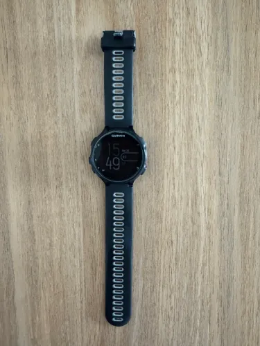 Relógio Garmin Forerunner 735xt