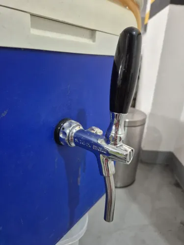 Chopeira de Gelo Artesanal, torneira CELLI