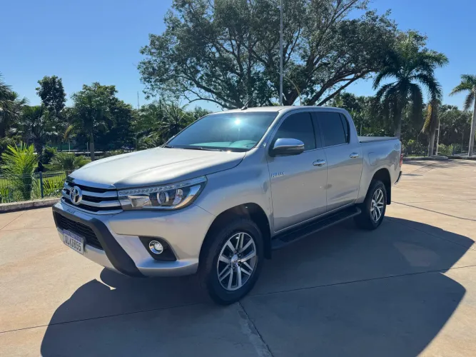 Toyota Hilux CD SRX 4X4 2.8 TDI 16V Diesel Aut. 2018