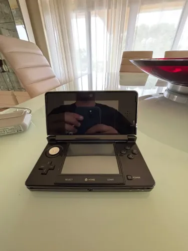 Nintendo 3ds old