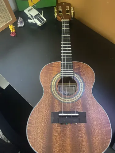 Cavaquinho strinberg