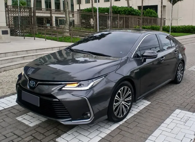 Toyota Corolla Altis Prem. Hybrid 1.8 Flex AUT 2022