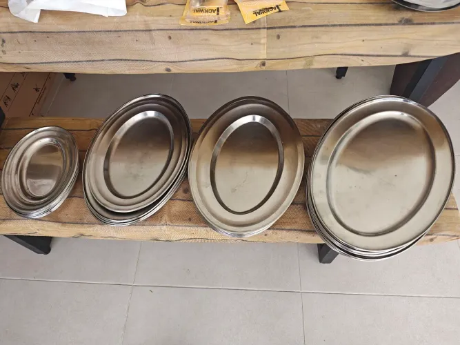 Travessas de aço inox