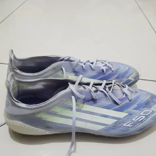 CHUTEIRA ADIDAS F50 SPARKFUSION CAMPO