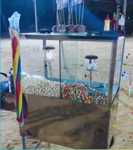 Carrinho de pipoca semi Novo
